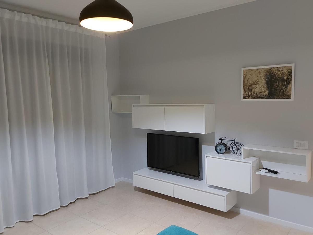 K2 Home - 5Th Floor Tirana Bagian luar foto