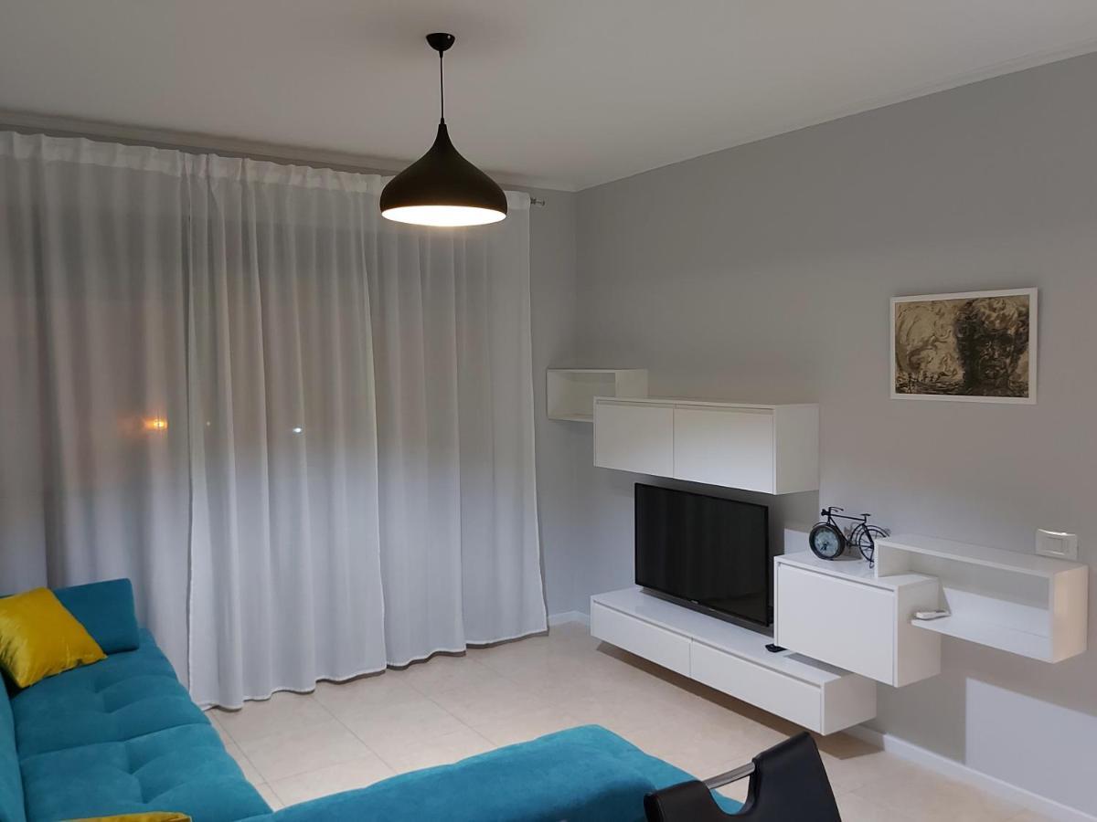 K2 Home - 5Th Floor Tirana Bagian luar foto