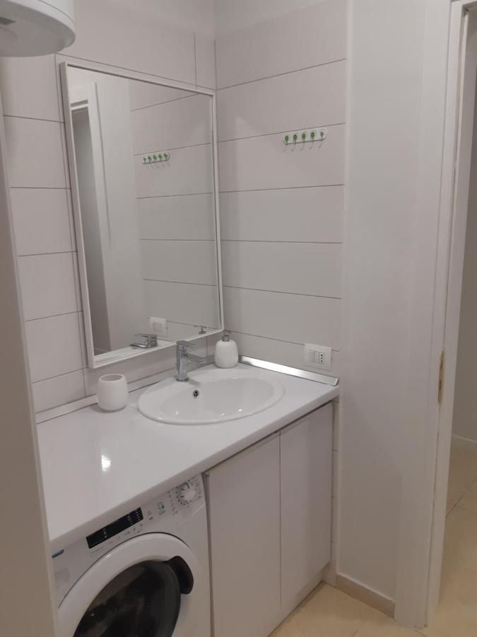 K2 Home - 5Th Floor Tirana Bagian luar foto